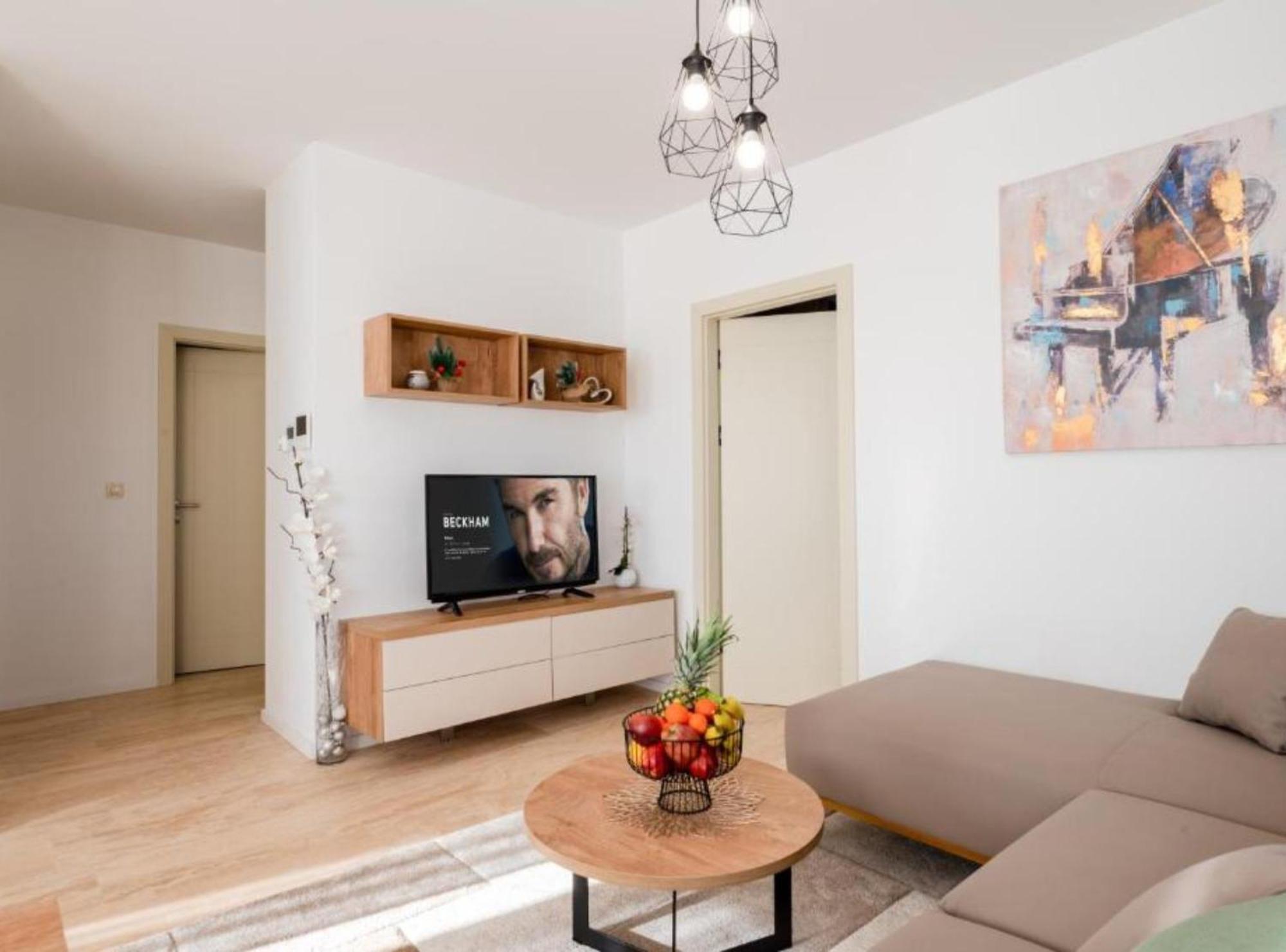 Apartment Kona - Free Parking & Self Check-In Ivanja Reka Exteriör bild